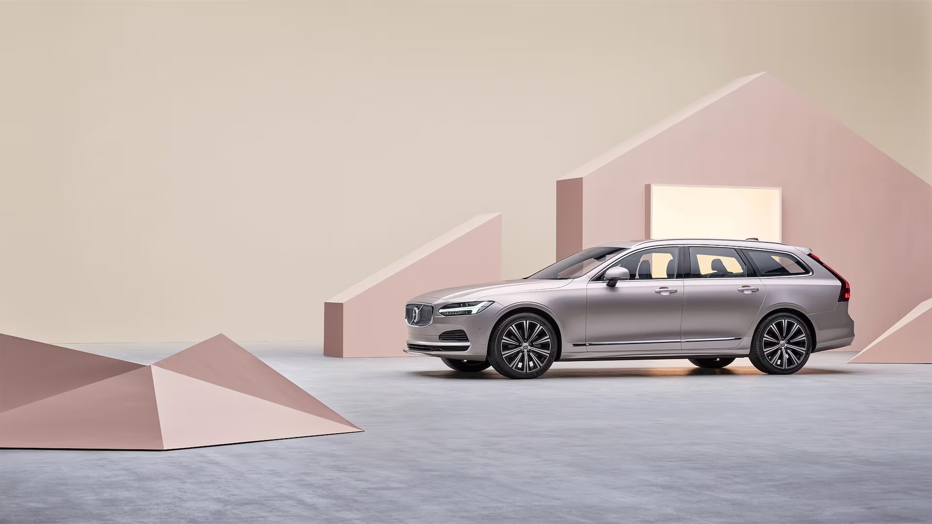 ¿Quieres el Volvo V90? ¡Sólo bajo reserva!