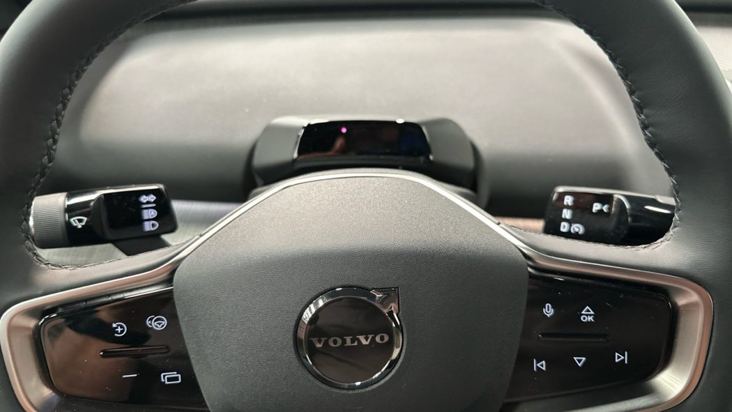 VOLVO EX30 Plus, Single Motor Extended Range, Eléctrico - Imagen 14