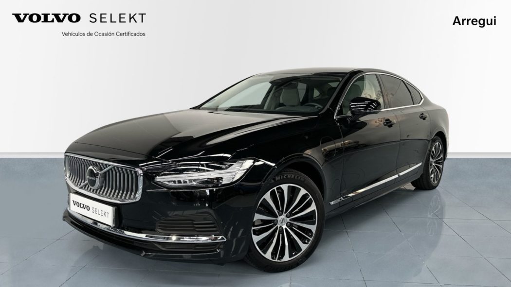 VOLVO S90 Recharge Core, T8 plug-in-hybrid eAWD, Eléctrico/Gasolina, Bright