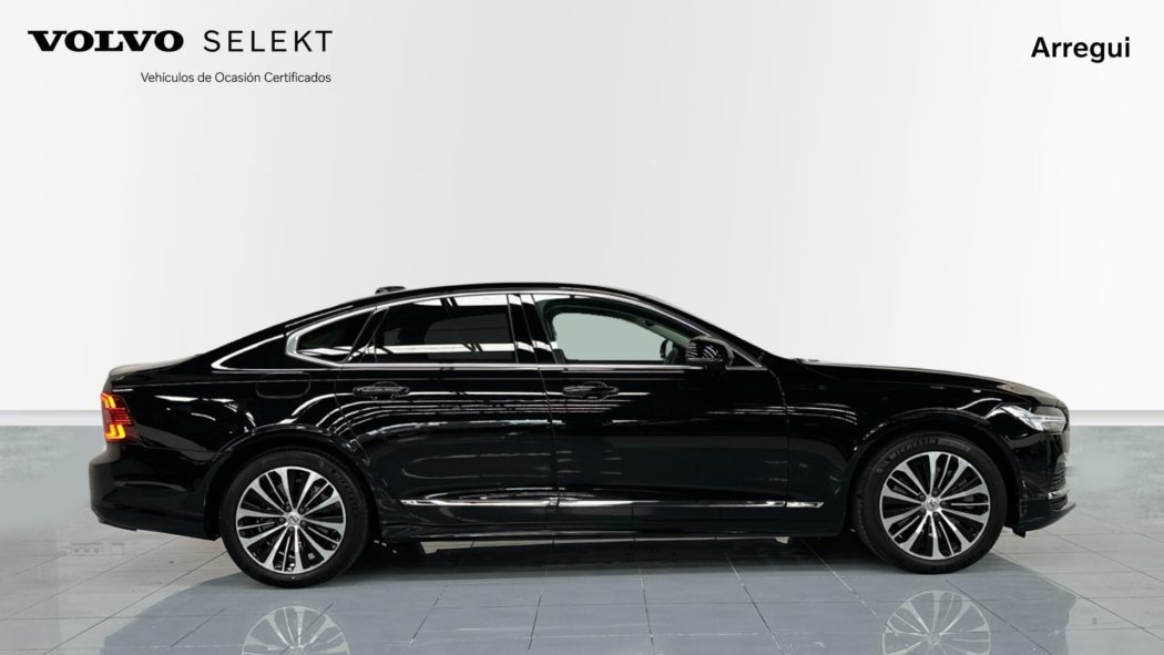 VOLVO S90 Recharge Core, T8 plug-in-hybrid eAWD, Eléctrico/Gasolina, Bright - Imagen 5