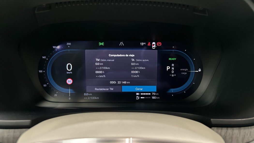 VOLVO S90 Recharge Core, T8 plug-in-hybrid eAWD, Eléctrico/Gasolina, Bright - Imagen 14