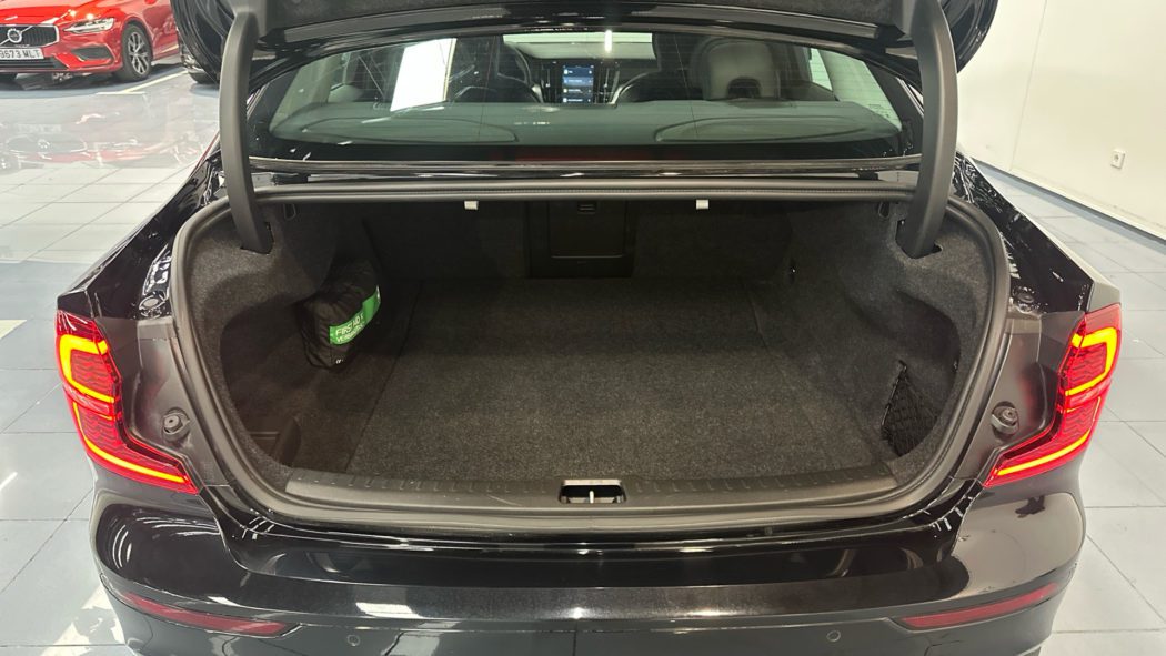 VOLVO S60 Core, B4 Mild Hybrid, Gasolina - Imagen 12