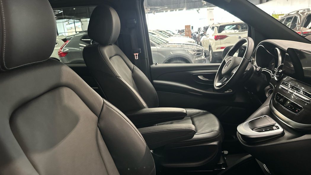 MERCEDES 100KWH EQV 300 LWB 204 5P - Imagen 8