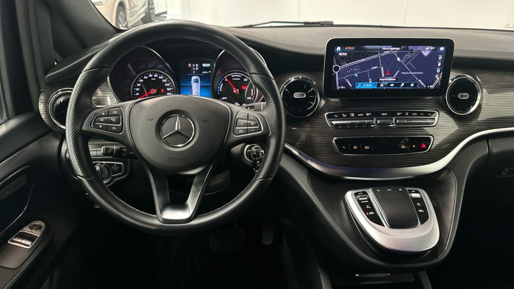 MERCEDES 100KWH EQV 300 LWB 204 5P - Imagen 12