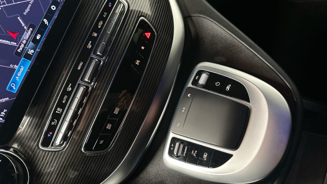 MERCEDES 100KWH EQV 300 LWB 204 5P - Imagen 16