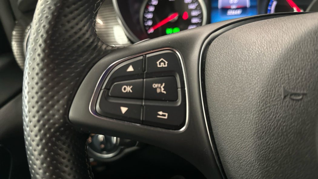 MERCEDES 100KWH EQV 300 LWB 204 5P - Imagen 17