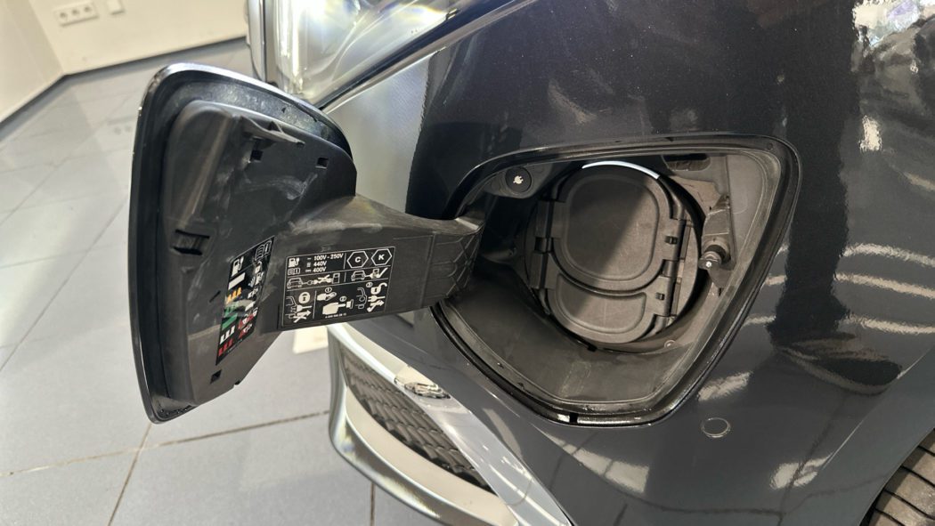 MERCEDES 100KWH EQV 300 LWB 204 5P - Imagen 20