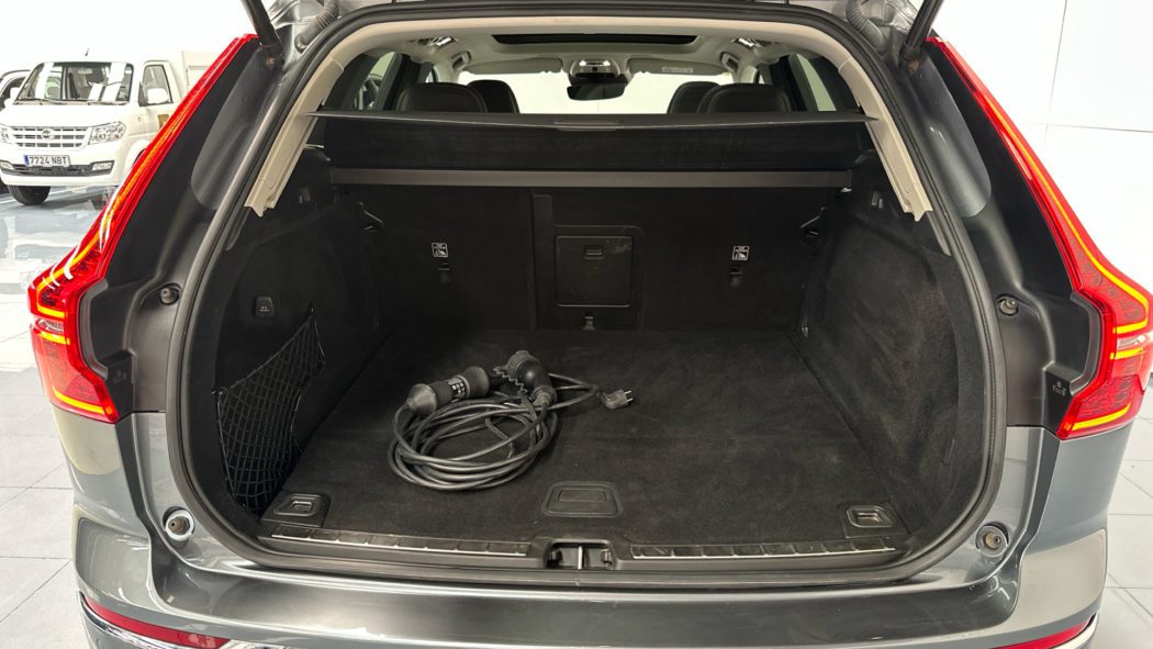 VOLVO XC60 T6 Twin Recharge Inscription - Imagen 12