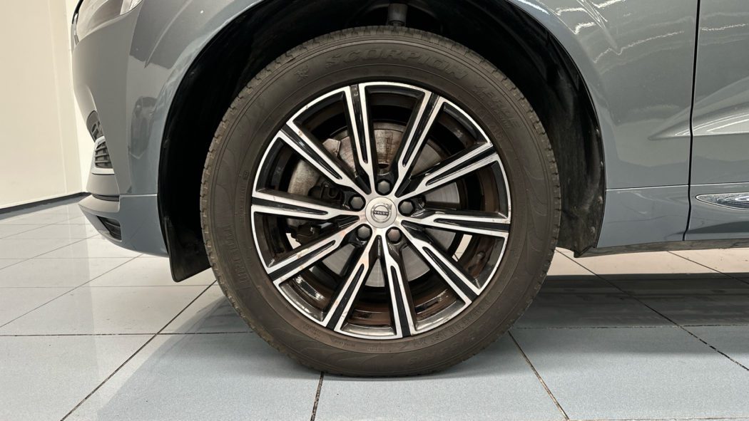 VOLVO XC60 T6 Twin Recharge Inscription - Imagen 16
