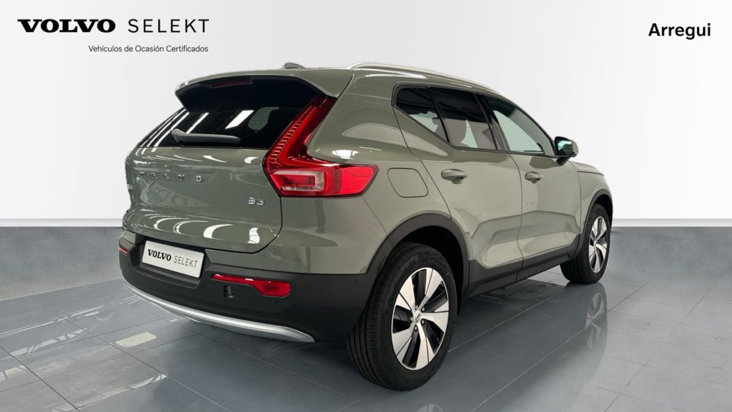 VOLVO XC40 Core B3(G) Mild Hybrid - Imagen 7