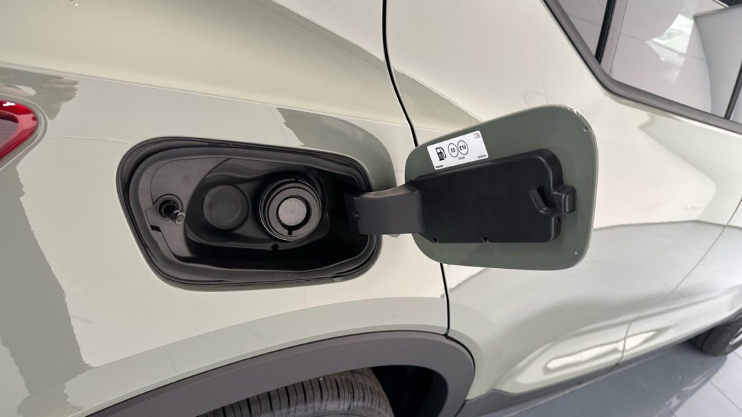 VOLVO XC40 Core B3(G) Mild Hybrid - Imagen 21