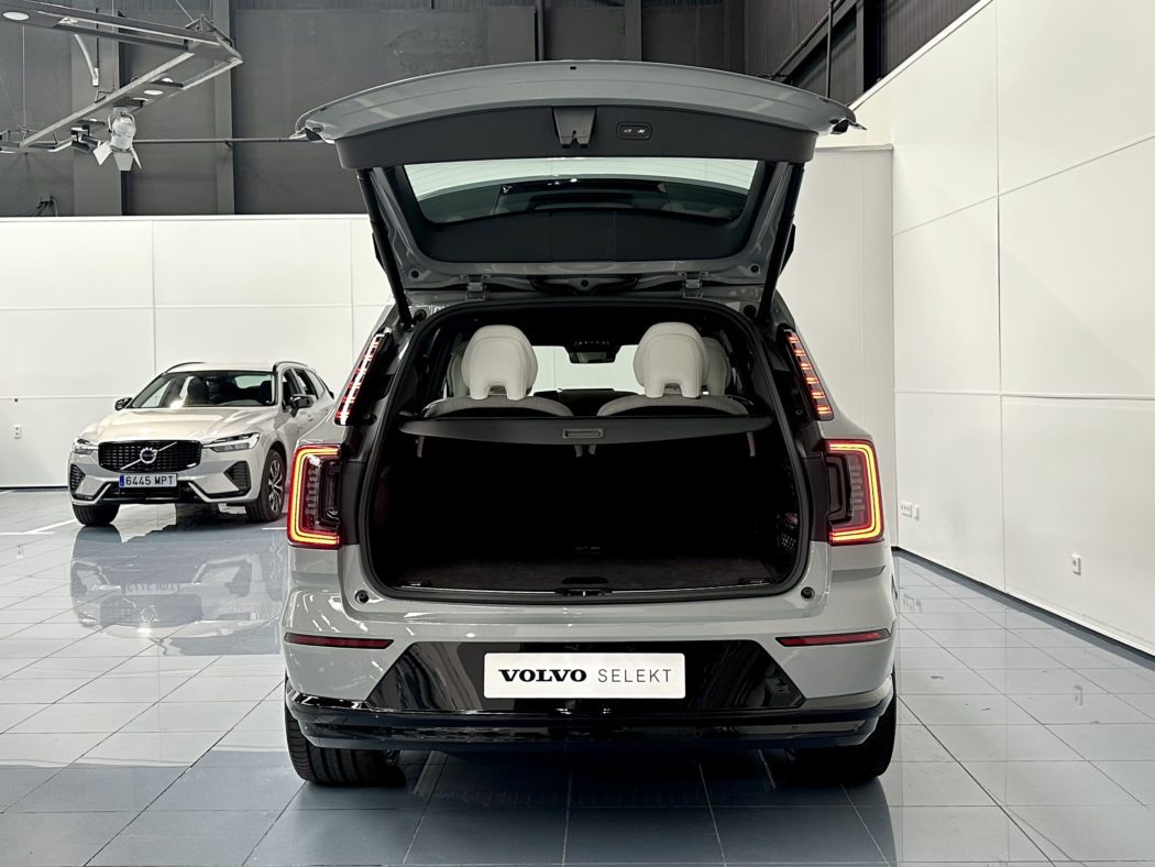 VOLVO EX90 ULTRA TWIN MOTOR - Imagen 8