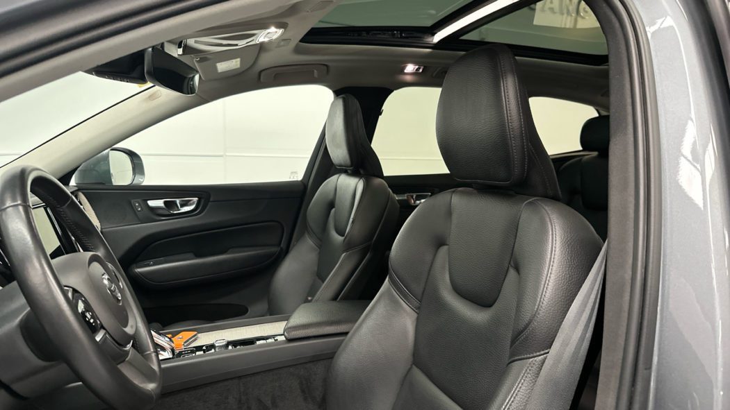 VOLVO XC60 T6 Twin Recharge Inscription - Imagen 10