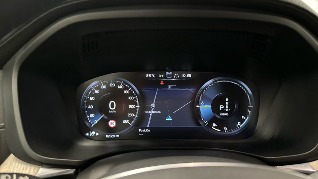 VOLVO XC60 T6 Twin Recharge Inscription - Imagen 14