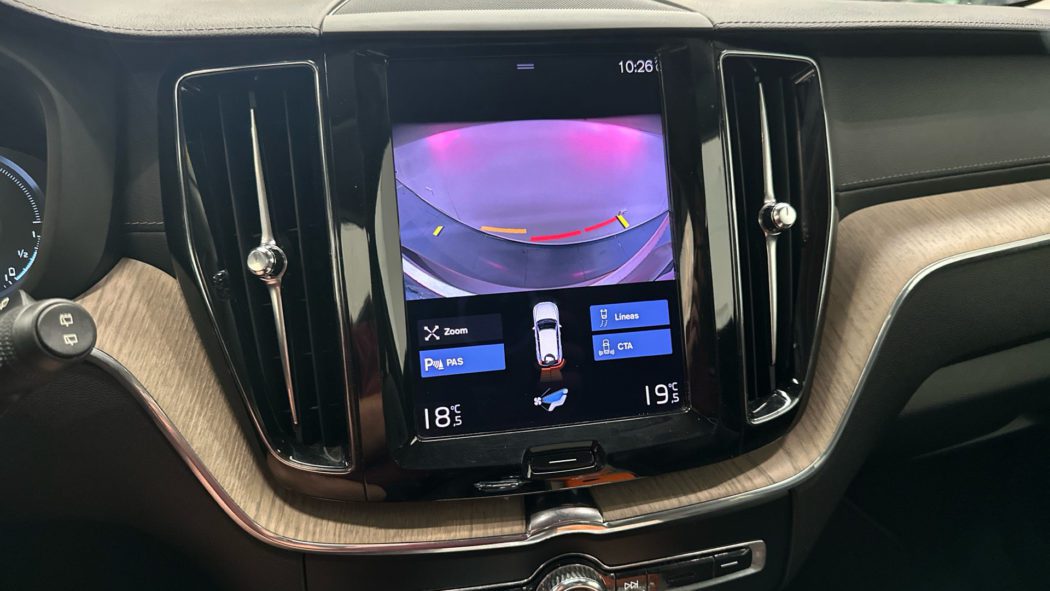 VOLVO XC60 T6 Twin Recharge Inscription - Imagen 19
