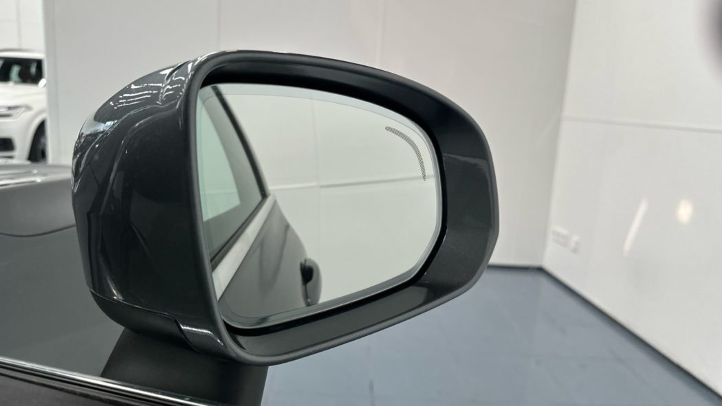 VOLVO XC60 T6 Twin Recharge Inscription - Imagen 20