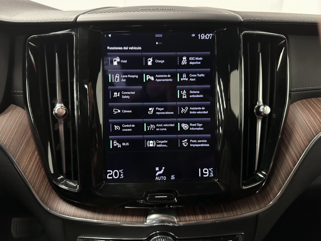 VOLVO XC60 Recharge Inscription, T6 AWD híbrido enchufable - Imagen 13