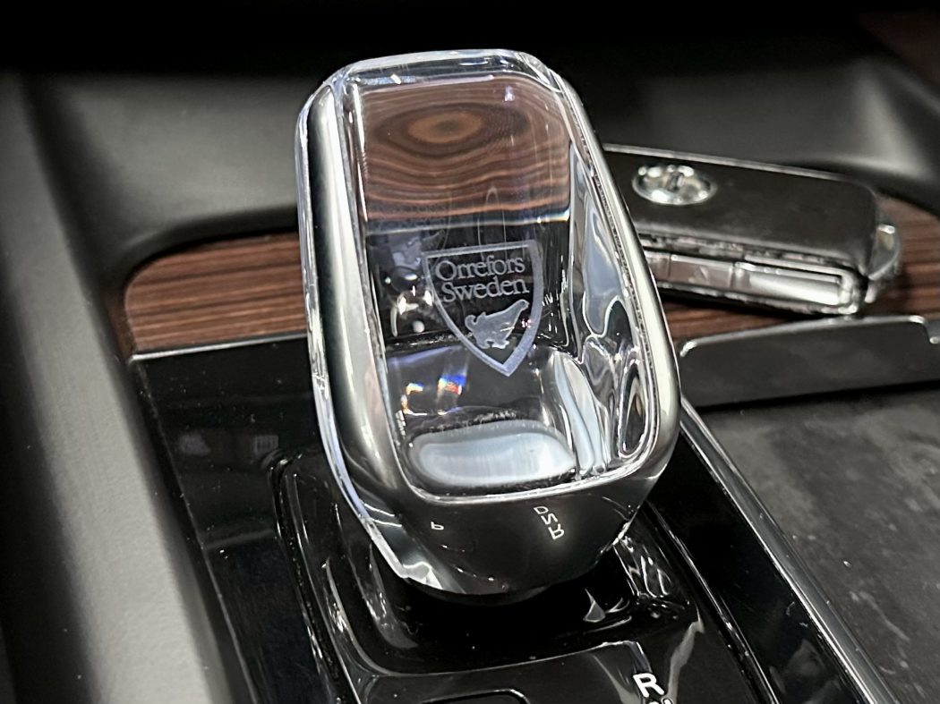 VOLVO XC60 Recharge Inscription, T6 AWD híbrido enchufable - Imagen 15
