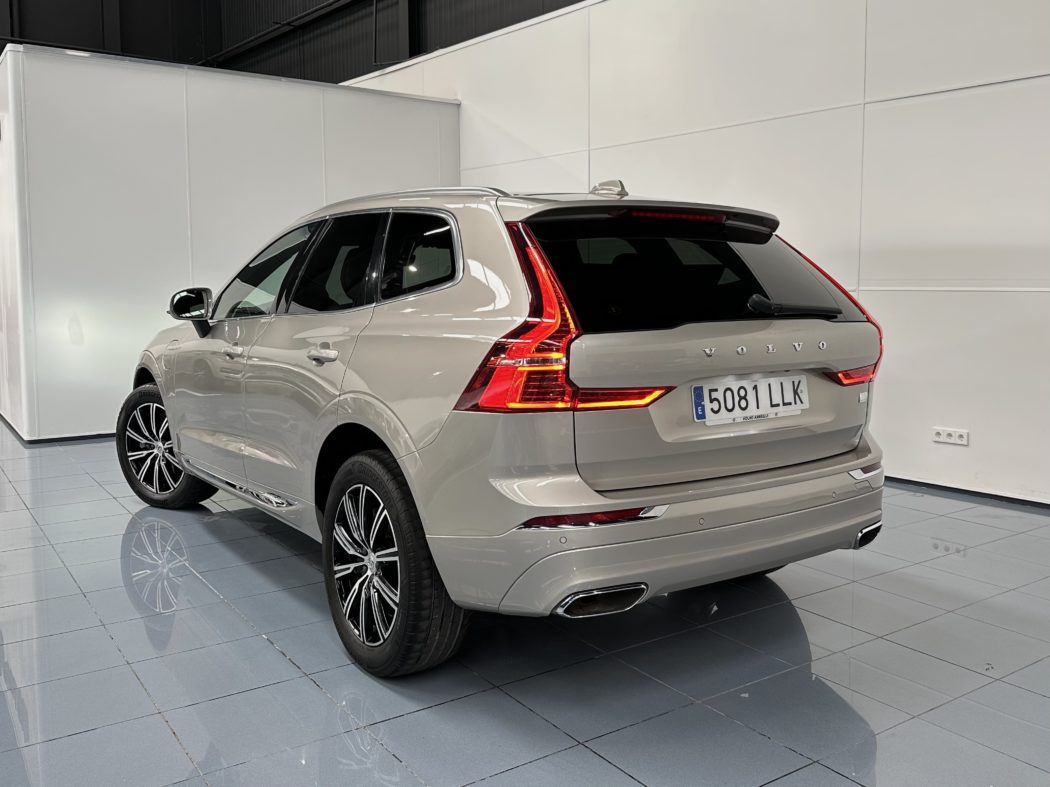 VOLVO XC60 Recharge Inscription, T6 AWD híbrido enchufable - Imagen 3