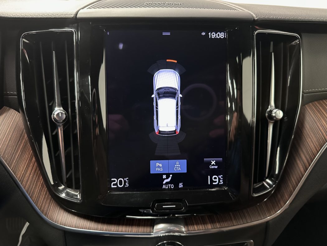 VOLVO XC60 Recharge Inscription, T6 AWD híbrido enchufable - Imagen 7