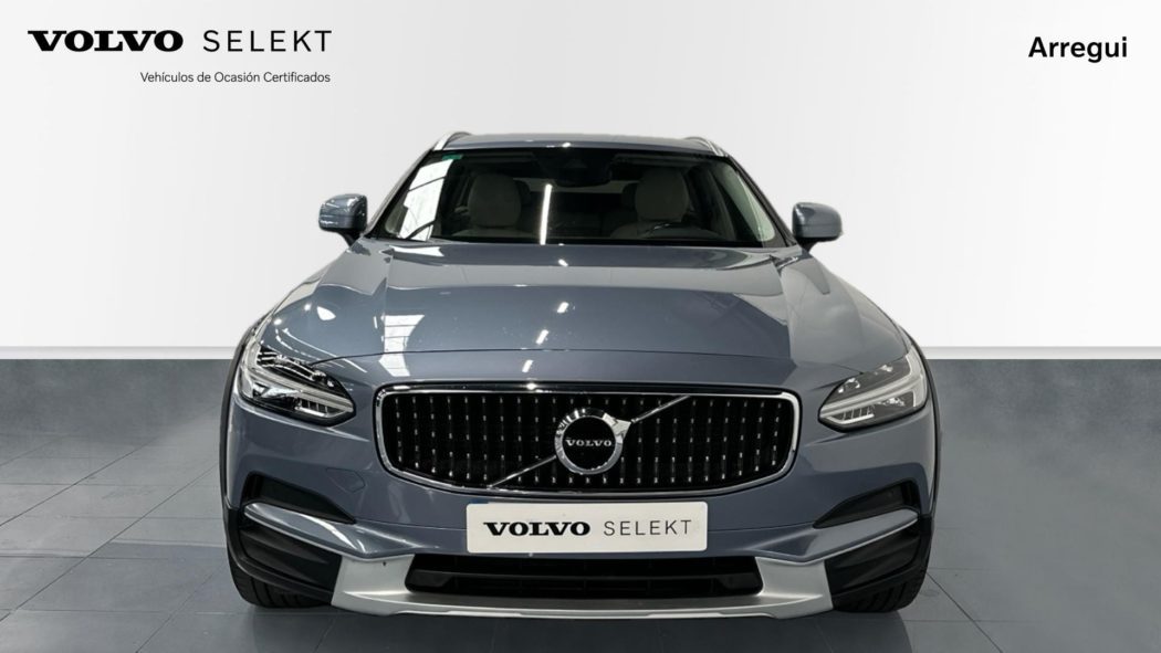 VOLVO V90 Cross Country  D4 AWD  Automático - Imagen 3