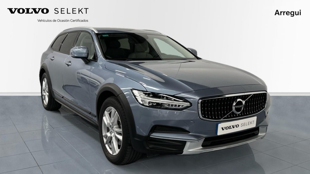 VOLVO V90 Cross Country  D4 AWD  Automático - Imagen 6