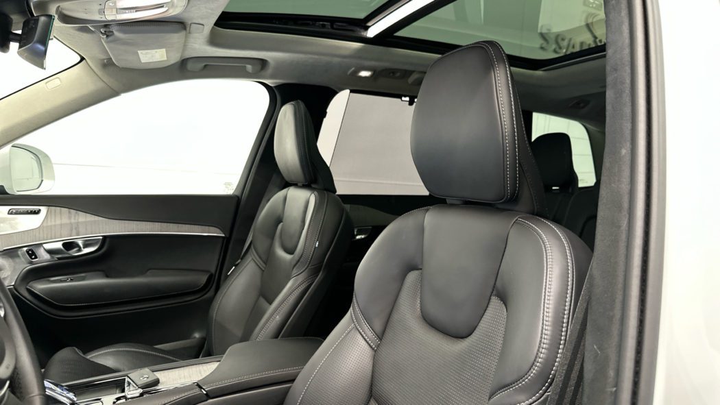 VOLVO XC90 Ultimate, B5 AWD Mild Hybrid, Diésel, Bright, 7 Plazas - Imagen 10