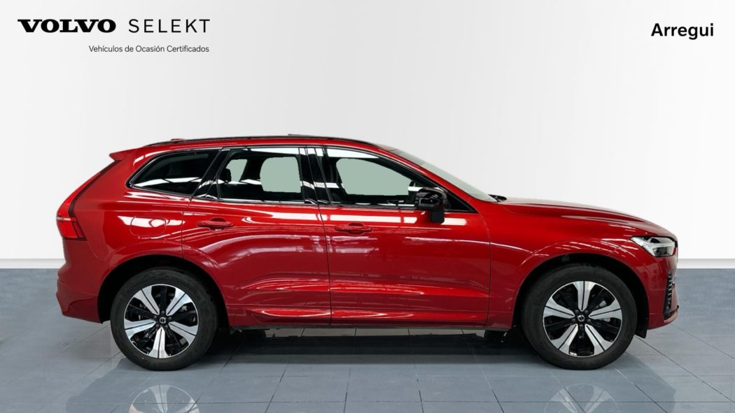 VOLVO XC60 Recharge Plus, T6 AWD Híbrido enchufable, Eléctrico/Gasolina, Dark - Imagen 5