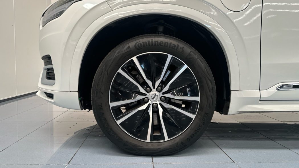VOLVO XC90 Recharge Core  Bright T8 Plug-in Hybrid AWD - Imagen 16