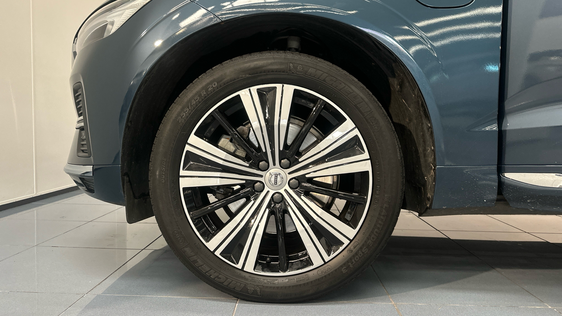 VOLVO XC60 Inscription Recharge T6 AWD Automatic - Imagen 9