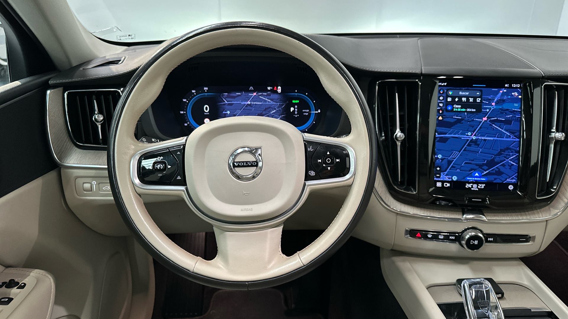 VOLVO XC60 Inscription Recharge T6 AWD Automatic - Imagen 10