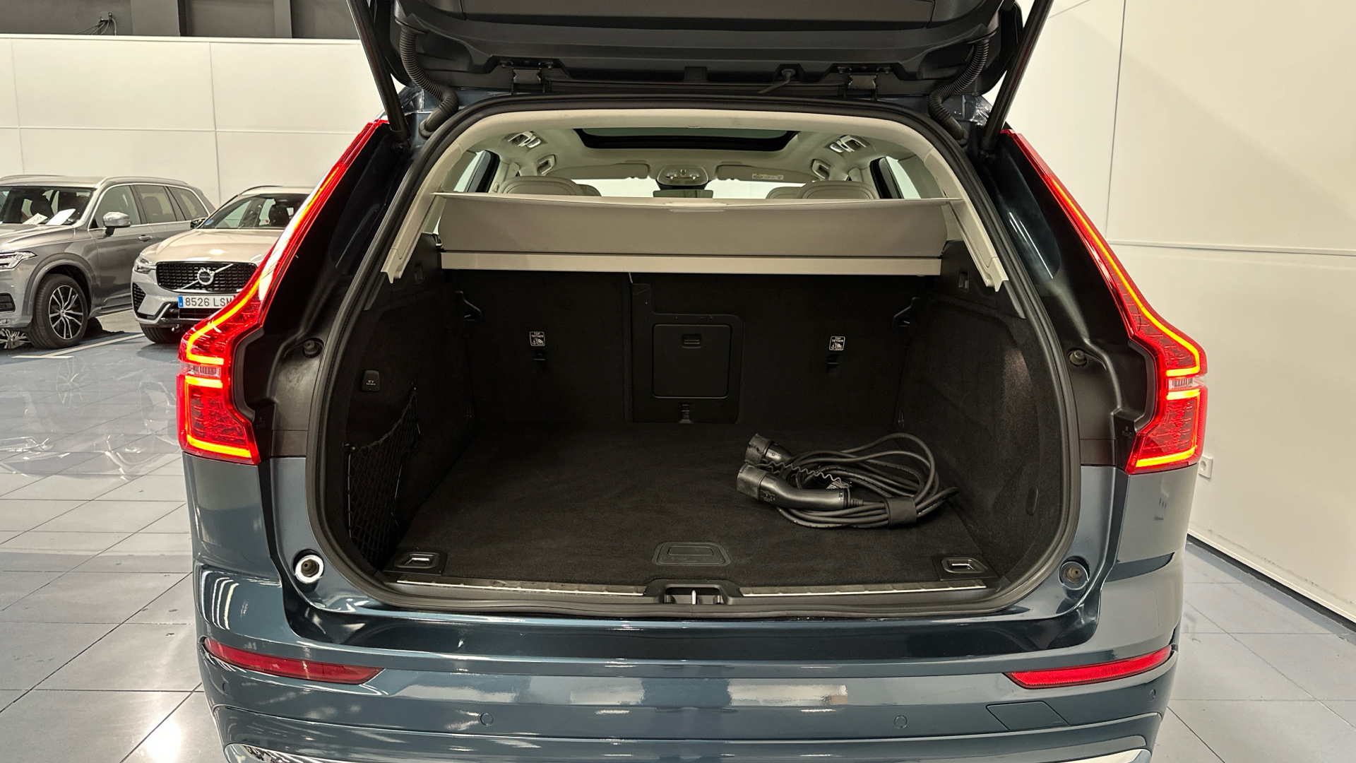 VOLVO XC60 Inscription Recharge T6 AWD Automatic - Imagen 13