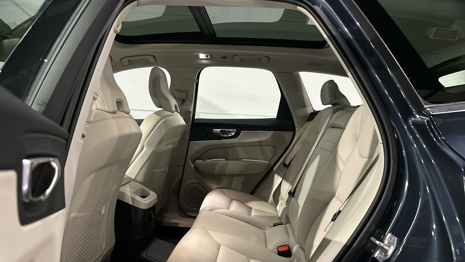 VOLVO XC60 T6 Twin Recharge Inscription - Imagen 6