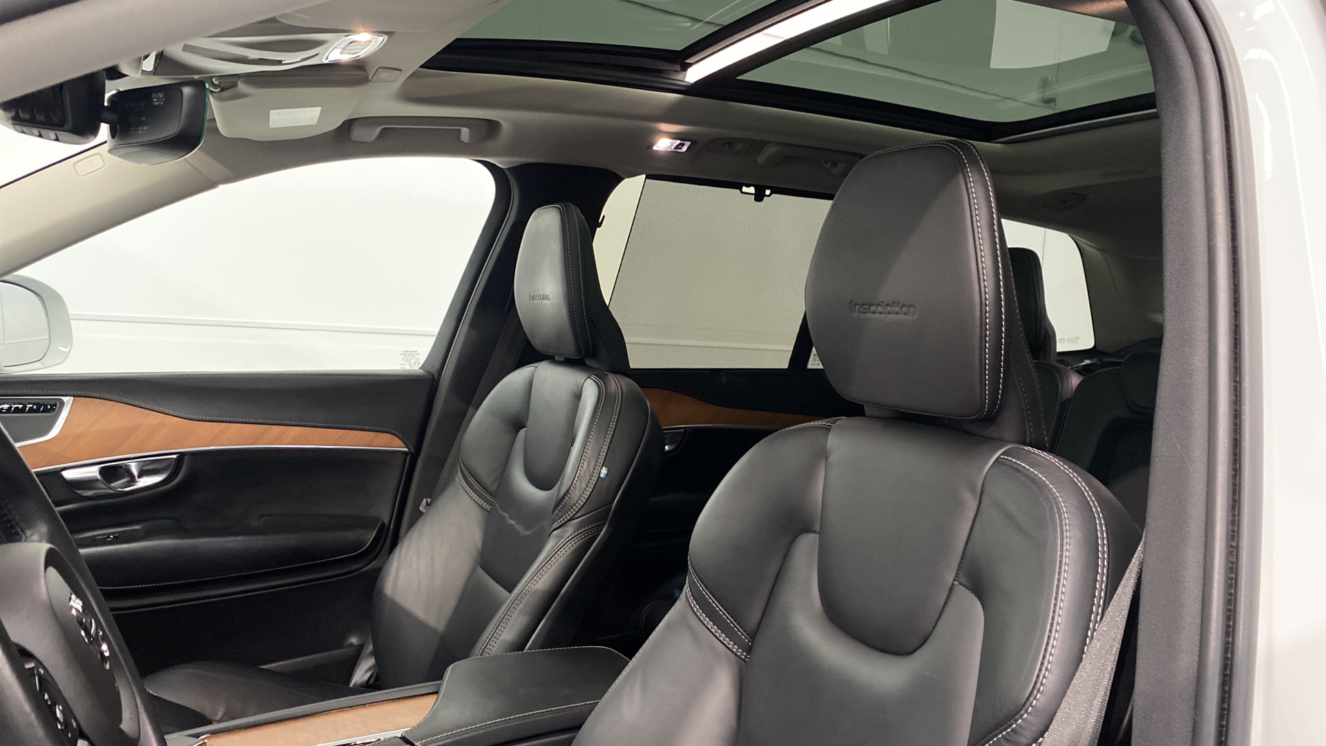 VOLVO XC90 T8 Twin Inscription 7 asientos - Imagen 9