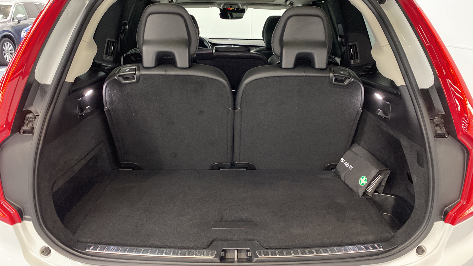 VOLVO XC90 T8 Twin Inscription 7 asientos - Imagen 11