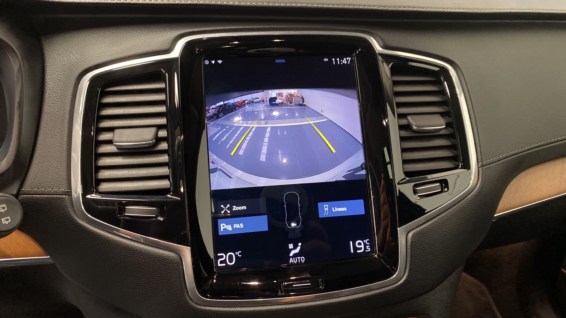 VOLVO XC90 T8 Twin Inscription 7 asientos - Imagen 18