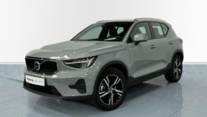 VOLVO XC40 Core B3 Mild Hybrid (G)
